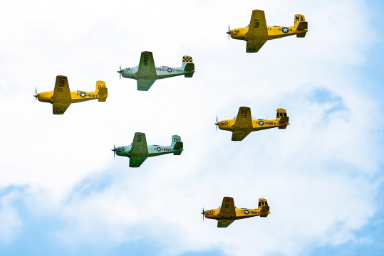 Precision Flying Formation  EAA
